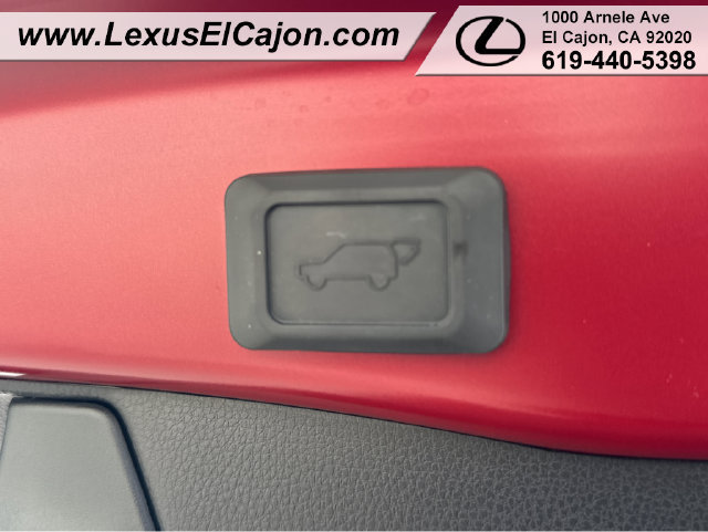 Used 2025 Toyota RAV4 XLE Premium FWD image 20