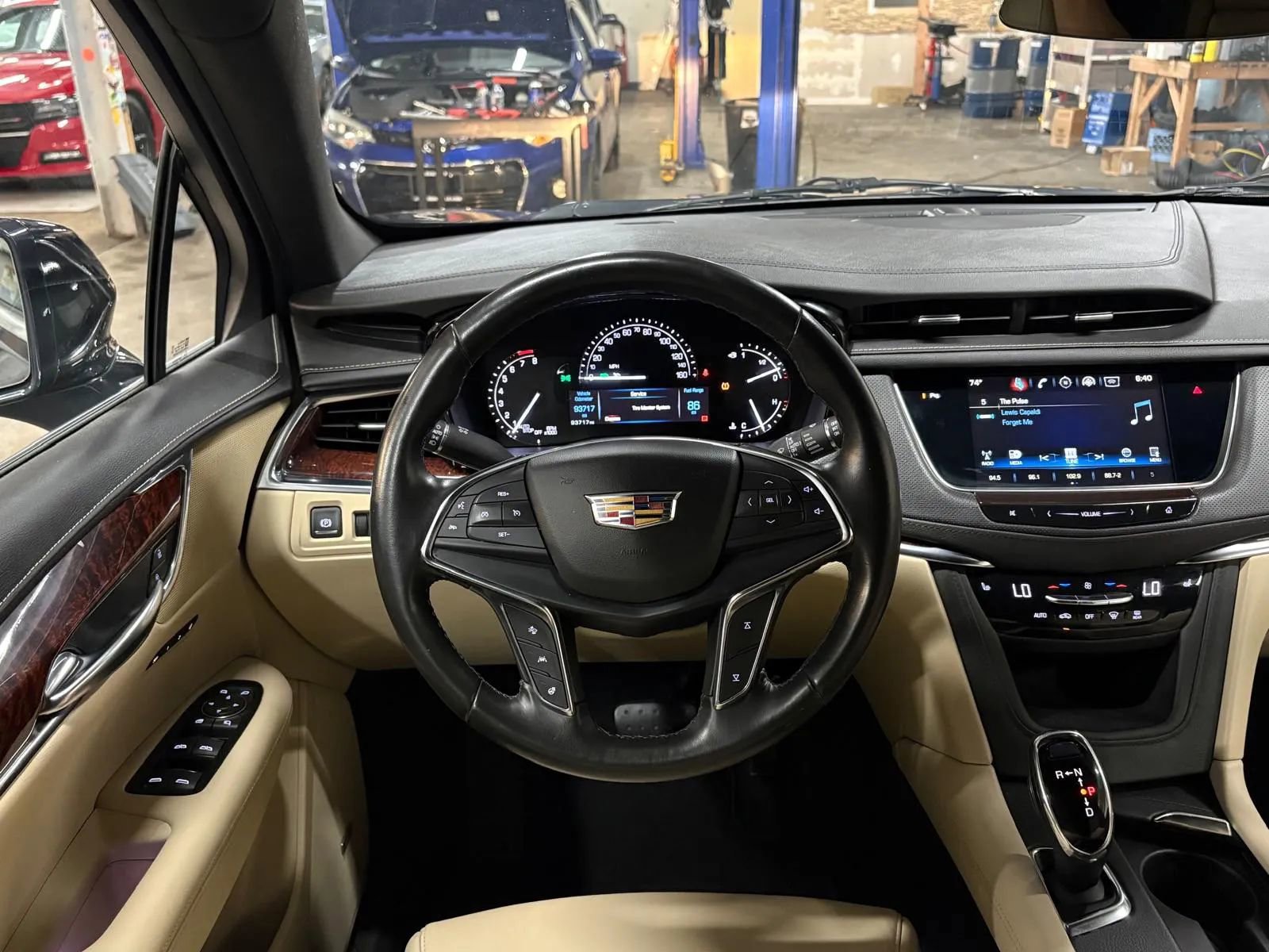 Used 2019 Cadillac XT5 Luxury image 21
