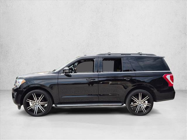 Used 2020 Ford Expedition XLT w/ Equipment Group 202A AWD/4WD image 8