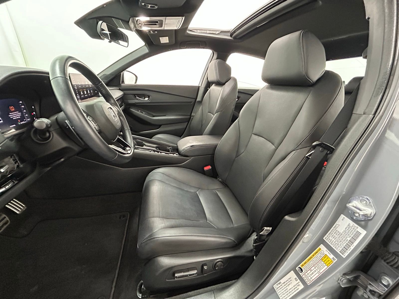 Used 2023 Honda Accord Sport image 27