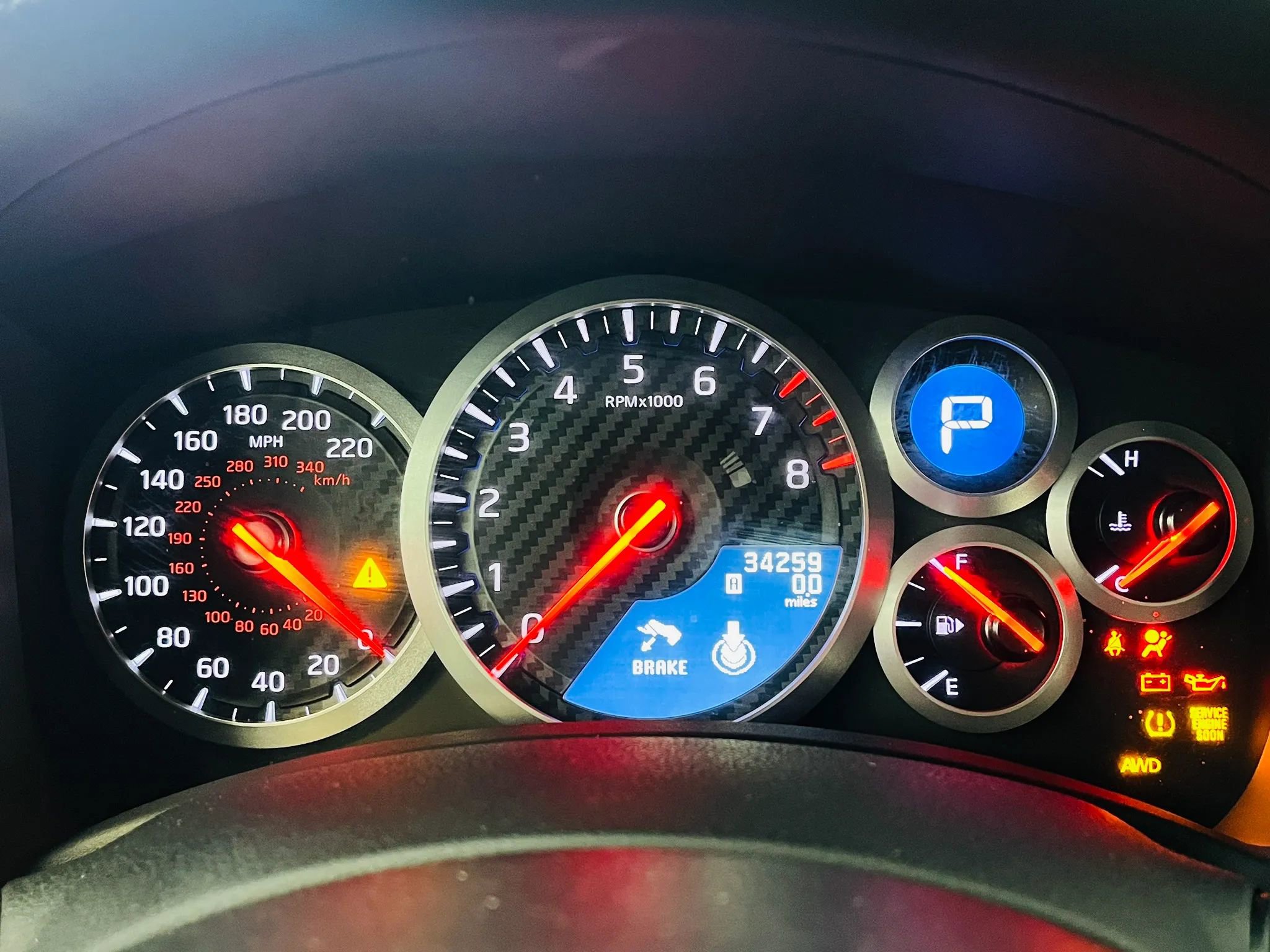 Used 2015 Nissan GT-R Premium image 36