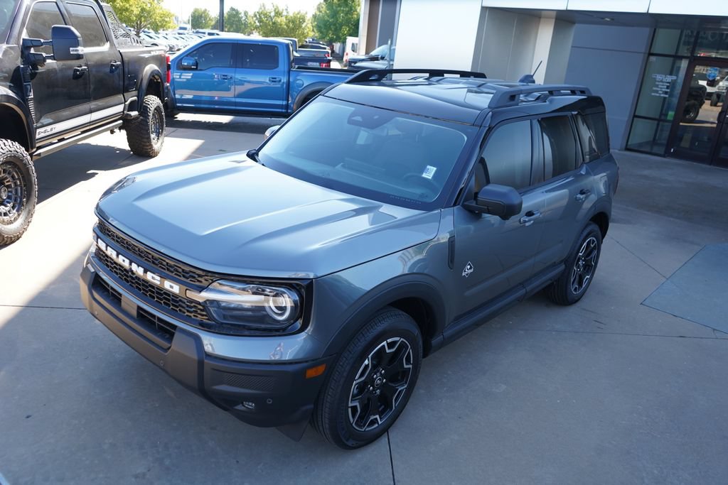 New 2026 Ford Bronco Sport Outer Banks w/ Outer Banks Tech Package+ AWD/4WD image 14