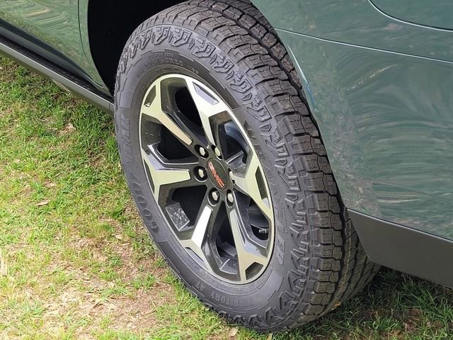 New 2026 GMC Yukon AT4 w/ AT4 Premium Plus Package image 8