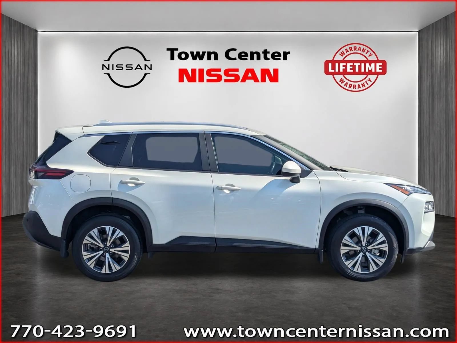 Certified 2023 Nissan Rogue SV w/ SV Premium B Package FWD image 8