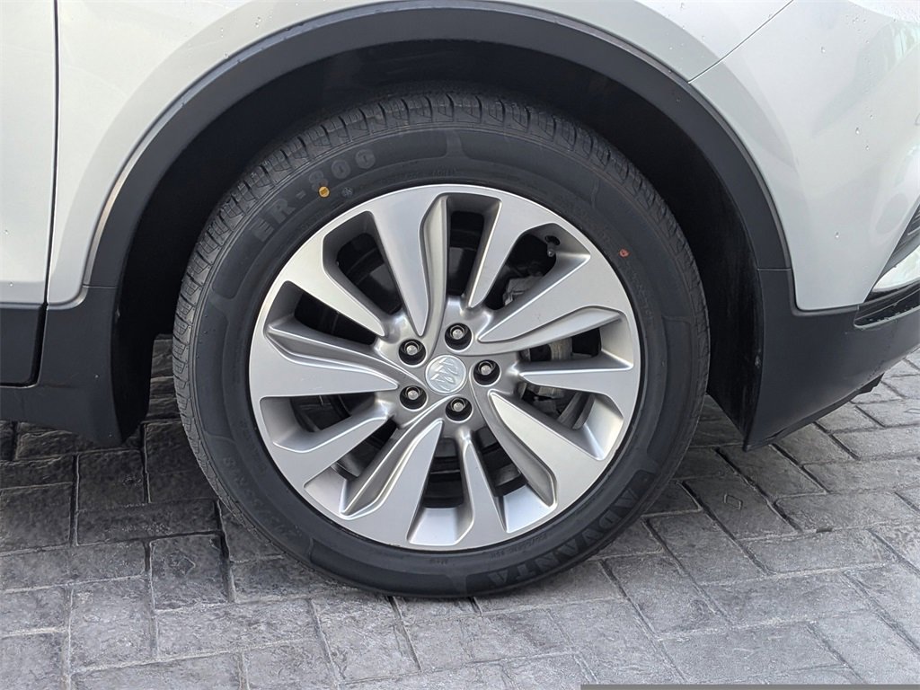 Used 2019 Buick Encore Preferred image 12