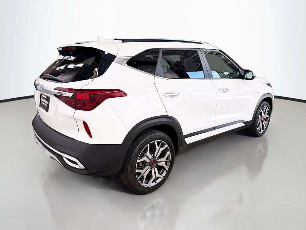 Used 2023 Kia Seltos SX w/ SX Sunroof Package AWD/4WD image 10