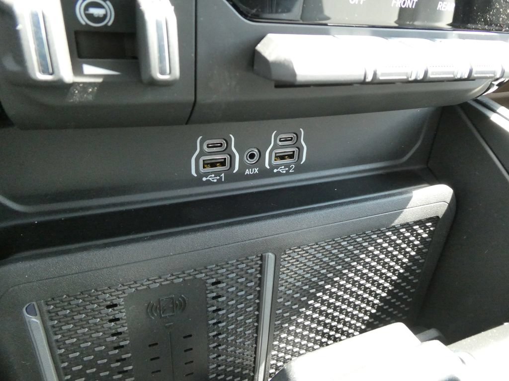 New 2026 RAM 1500 Laramie w/ Laramie Southwest Edition AWD/4WD image 30