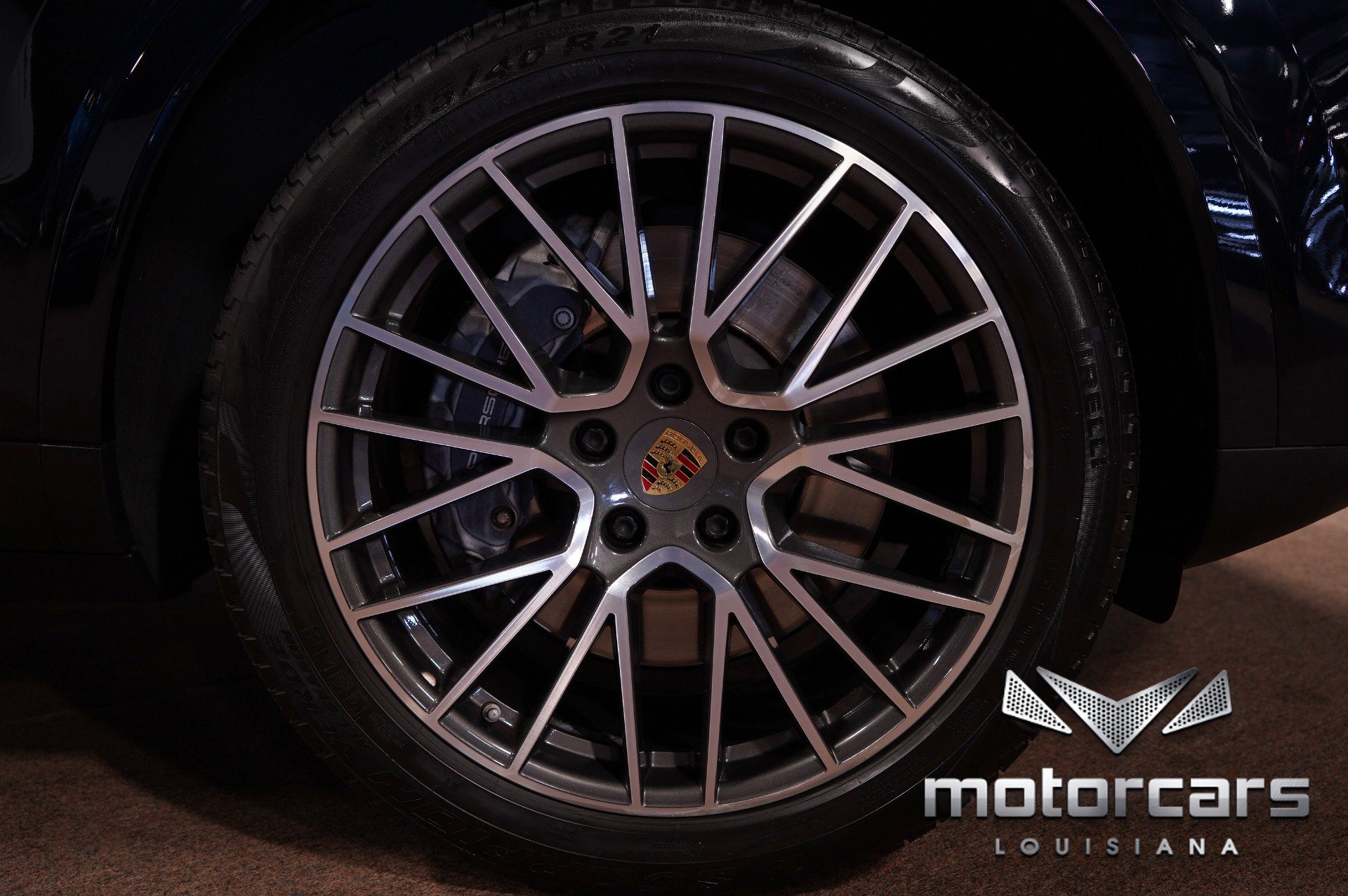 Used 2021 Porsche Cayenne Coupe w/ Premium Package image 19