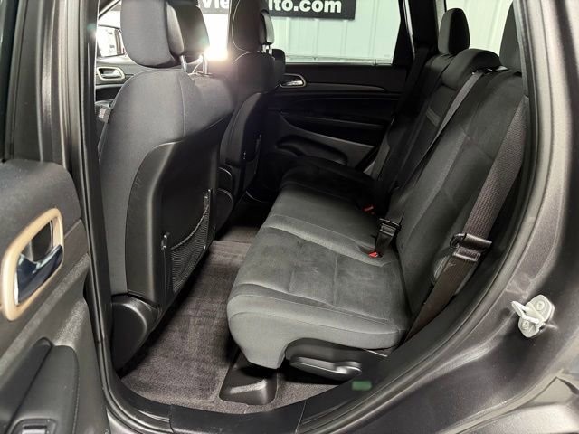 Used 2015 Jeep Grand Cherokee Laredo w/ Quick Order Package 23E AWD/4WD image 10