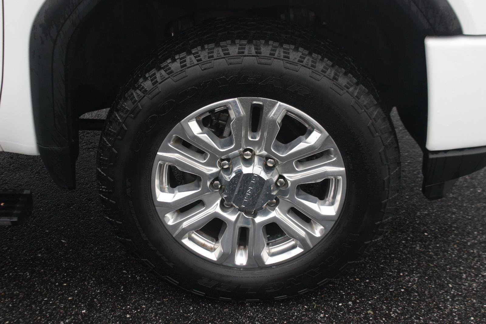 Used 2023 GMC Sierra 3500 Denali image 37