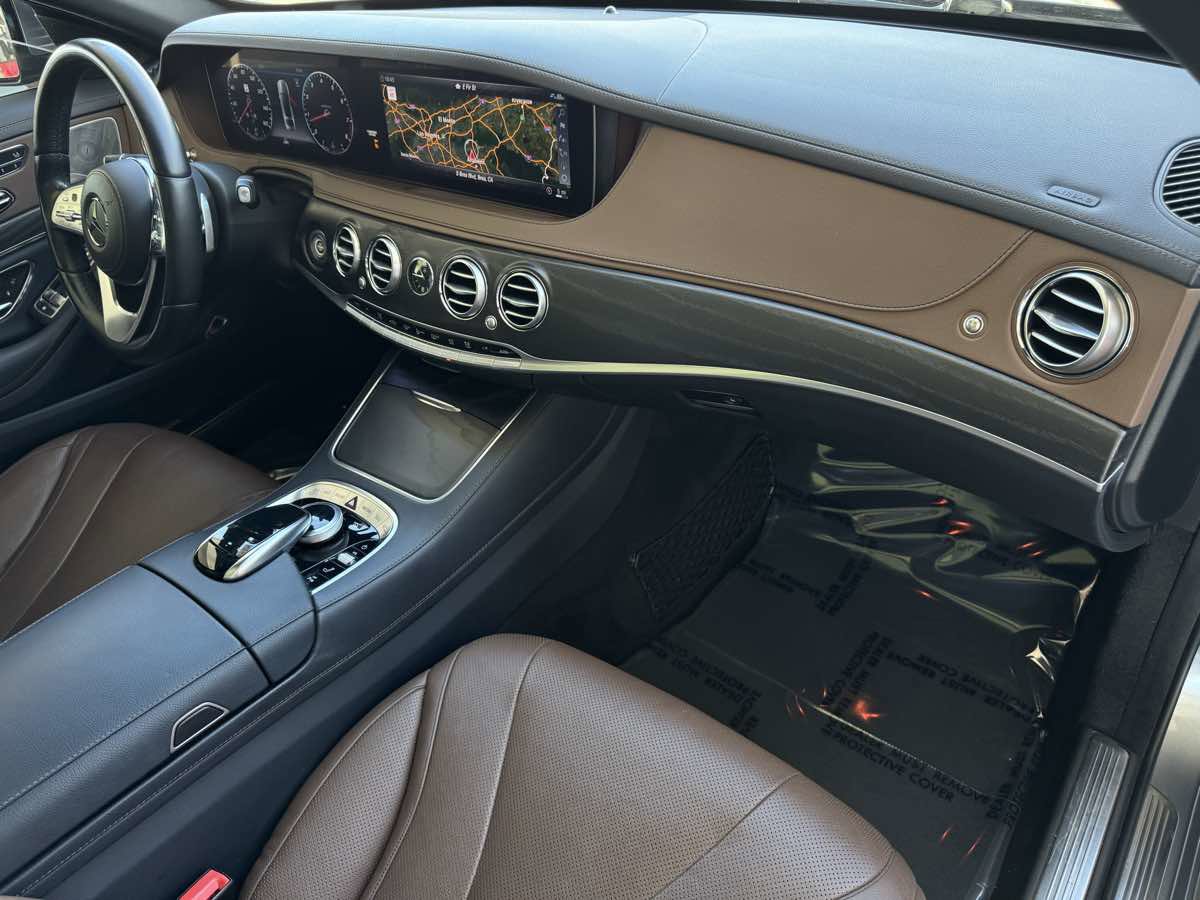 Used 2020 Mercedes-Benz S 450 Sedan image 24