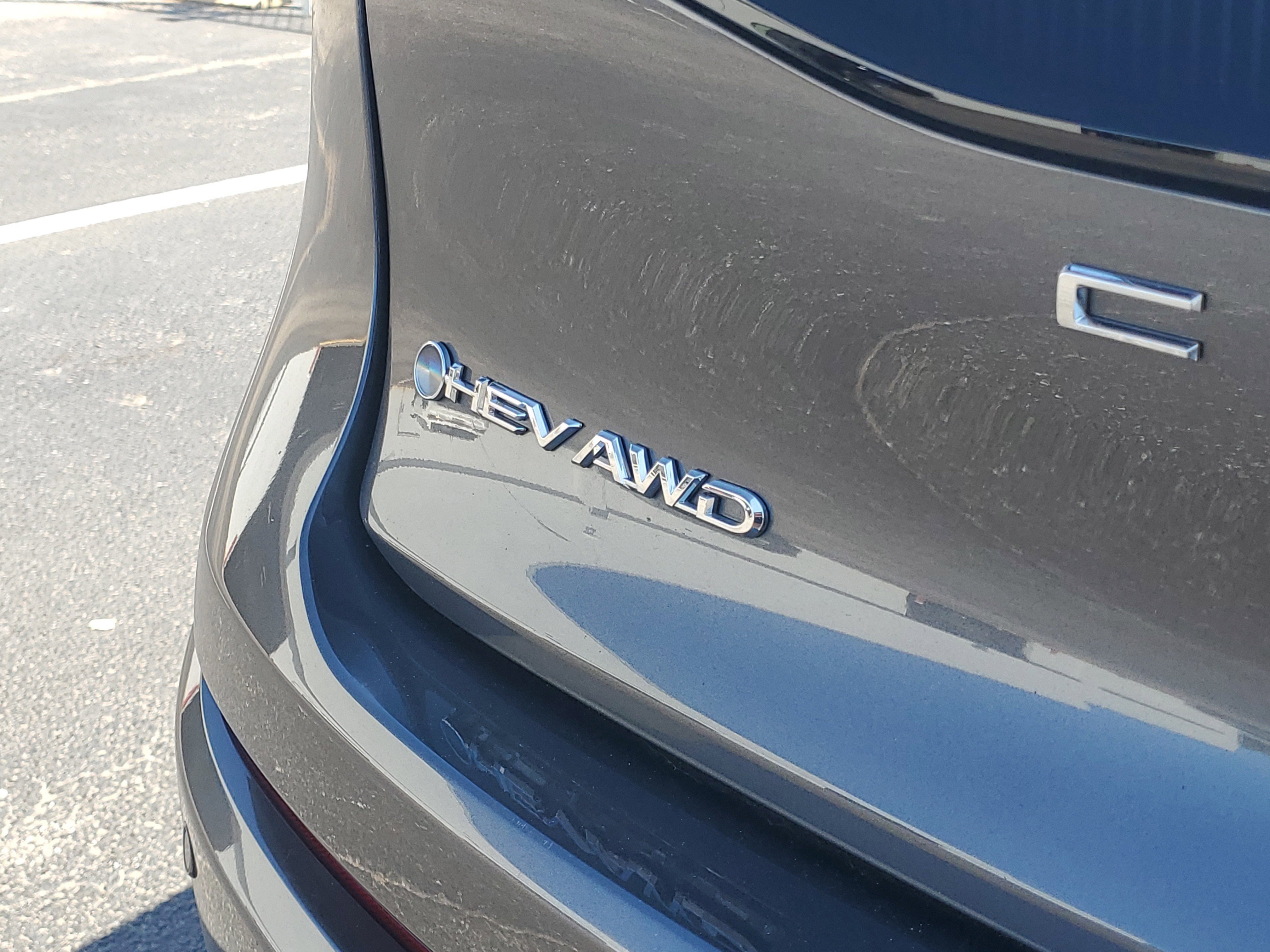 Certified 2024 Toyota Crown XLE AWD/4WD image 10