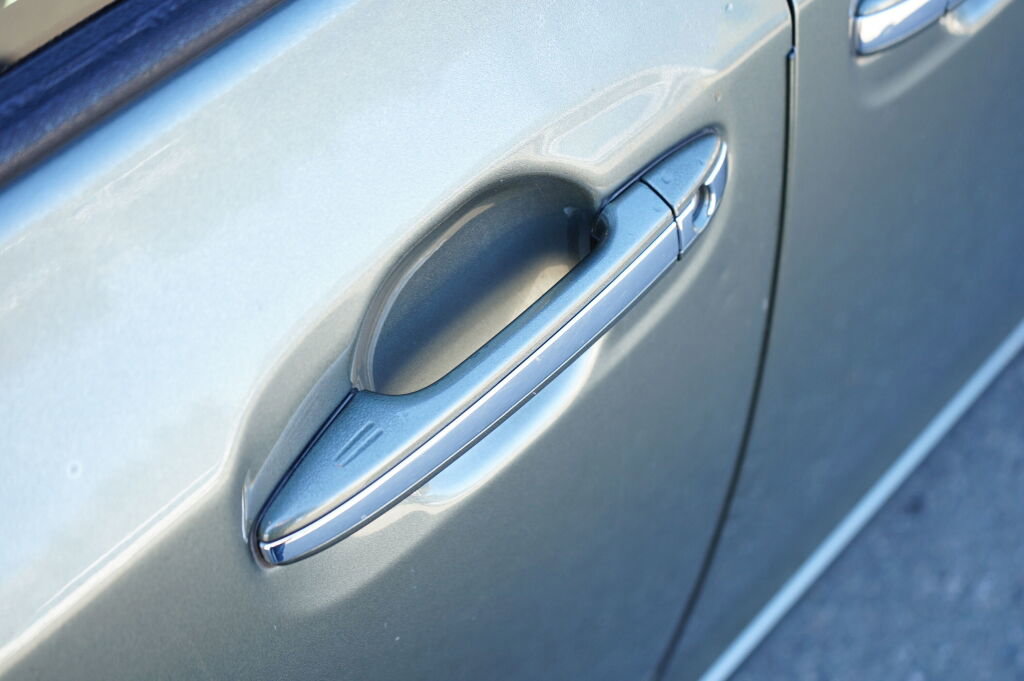 Used 2020 Toyota Sienna XLE w/ XLE Navigation Package image 11