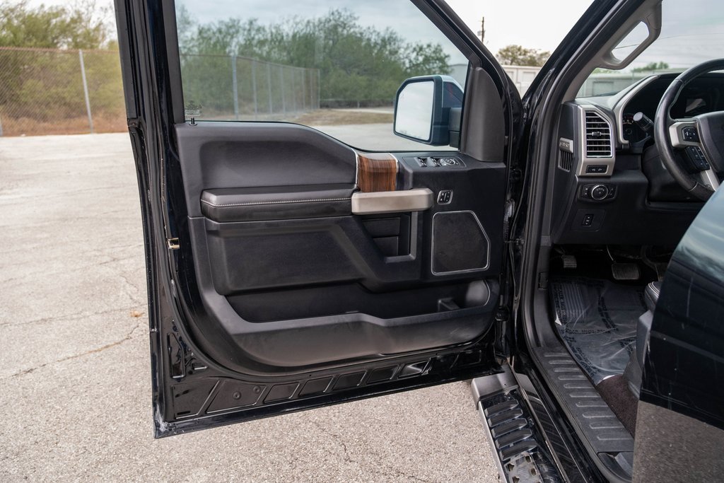 Used 2016 Ford F150 Lariat w/ Equipment Group 502A Luxury image 10