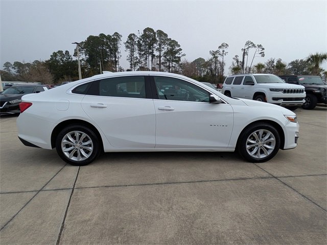 Used 2025 Chevrolet Malibu LT image 3