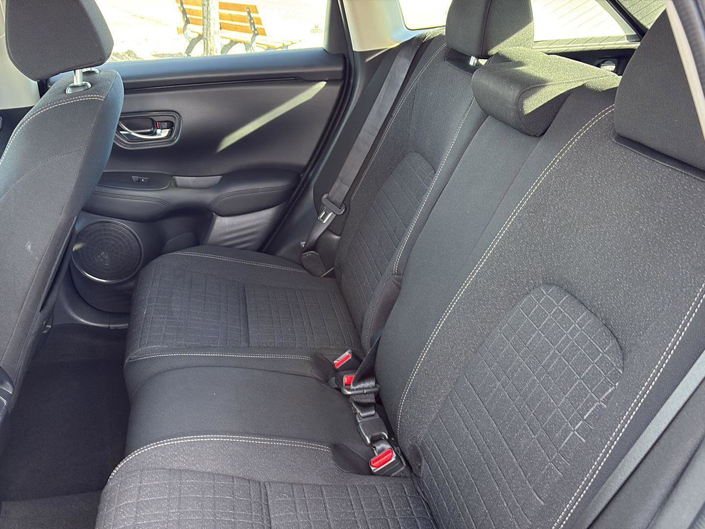 Certified 2024 Honda HR-V LX image 19