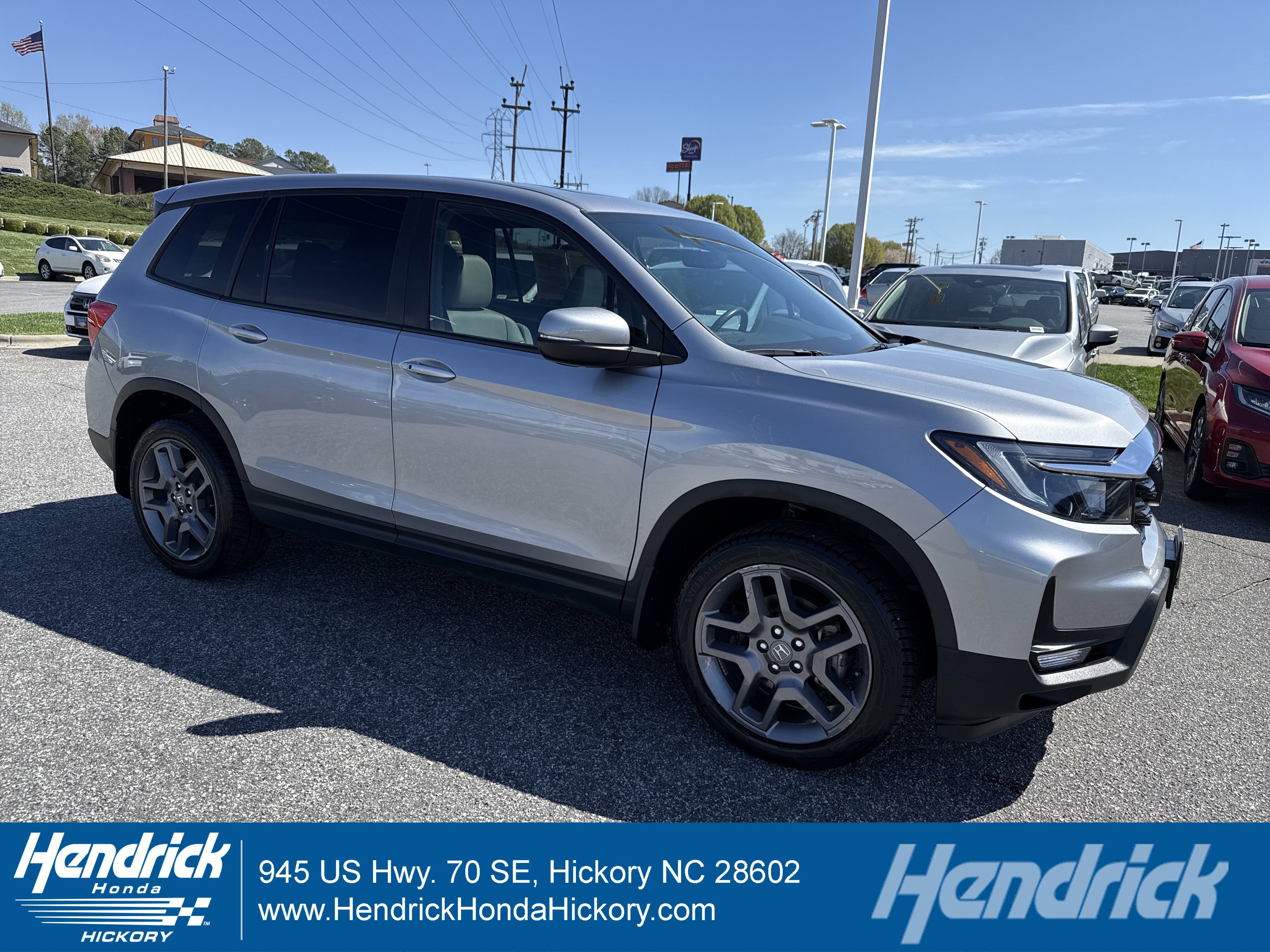 Used 2023 Honda Passport EX-L image 1