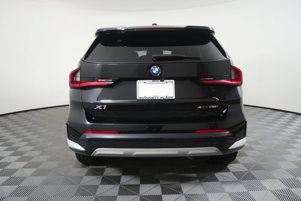 Certified 2024 BMW X1 xDrive28i w/ Technology Package AWD/4WD image 4
