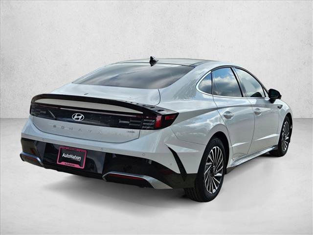 New 2026 Hyundai Sonata Limited FWD image 2