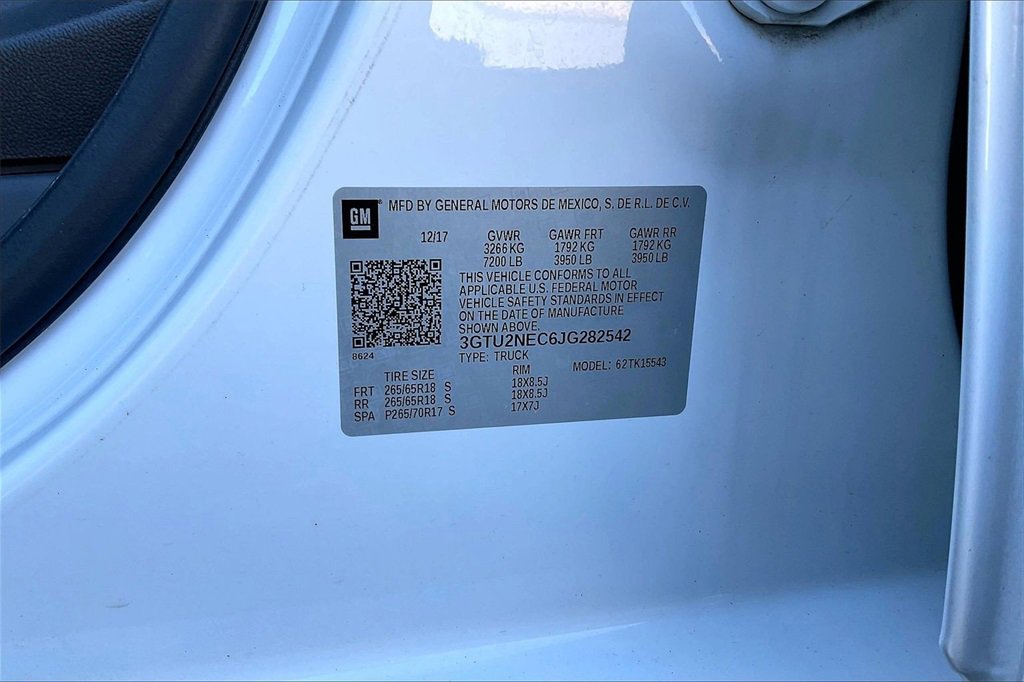 Used 2018 GMC Sierra 1500 SLT w/ All Terrain X Package image 36