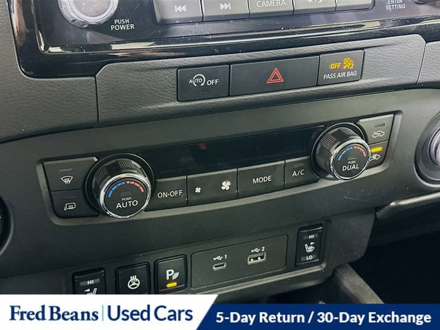 Used 2024 Nissan Frontier SL w/ Technology Package AWD/4WD image 17