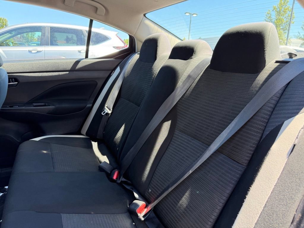Used 2021 Nissan Versa SV FWD image 29