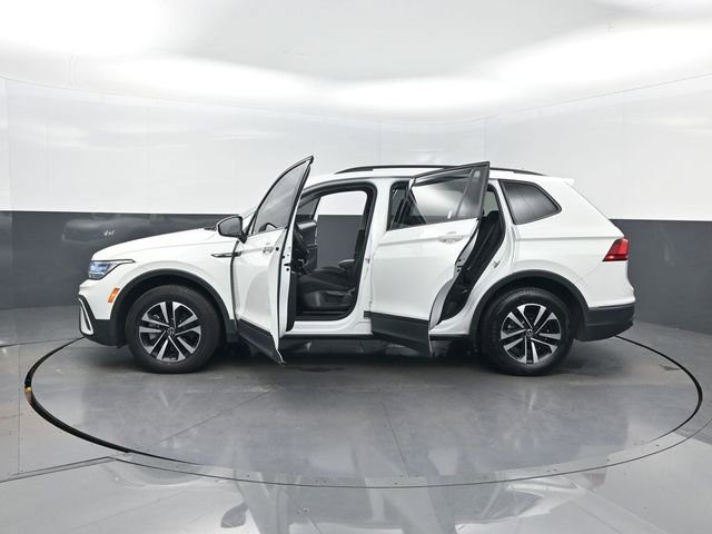 Used 2022 Volkswagen Tiguan S AWD/4WD image 40