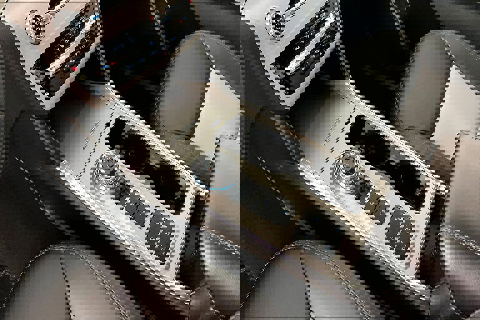 Used 2024 Ford Explorer XLT w/ Equipment Group 202A image 16