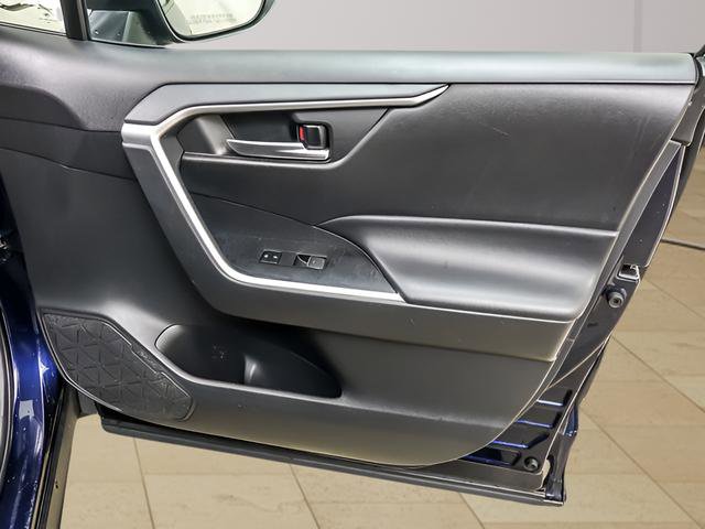 Certified 2023 Toyota RAV4 XLE Premium AWD/4WD image 27