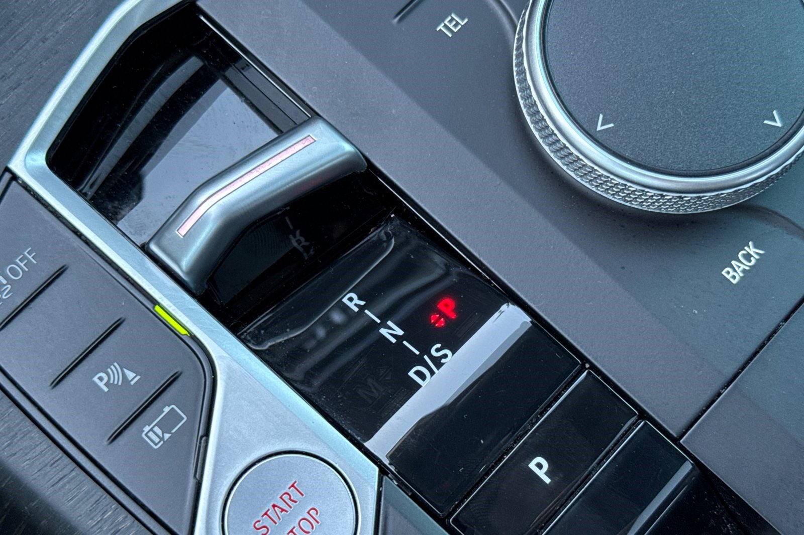 Certified 2023 BMW 330e w/ Convenience Package image 26