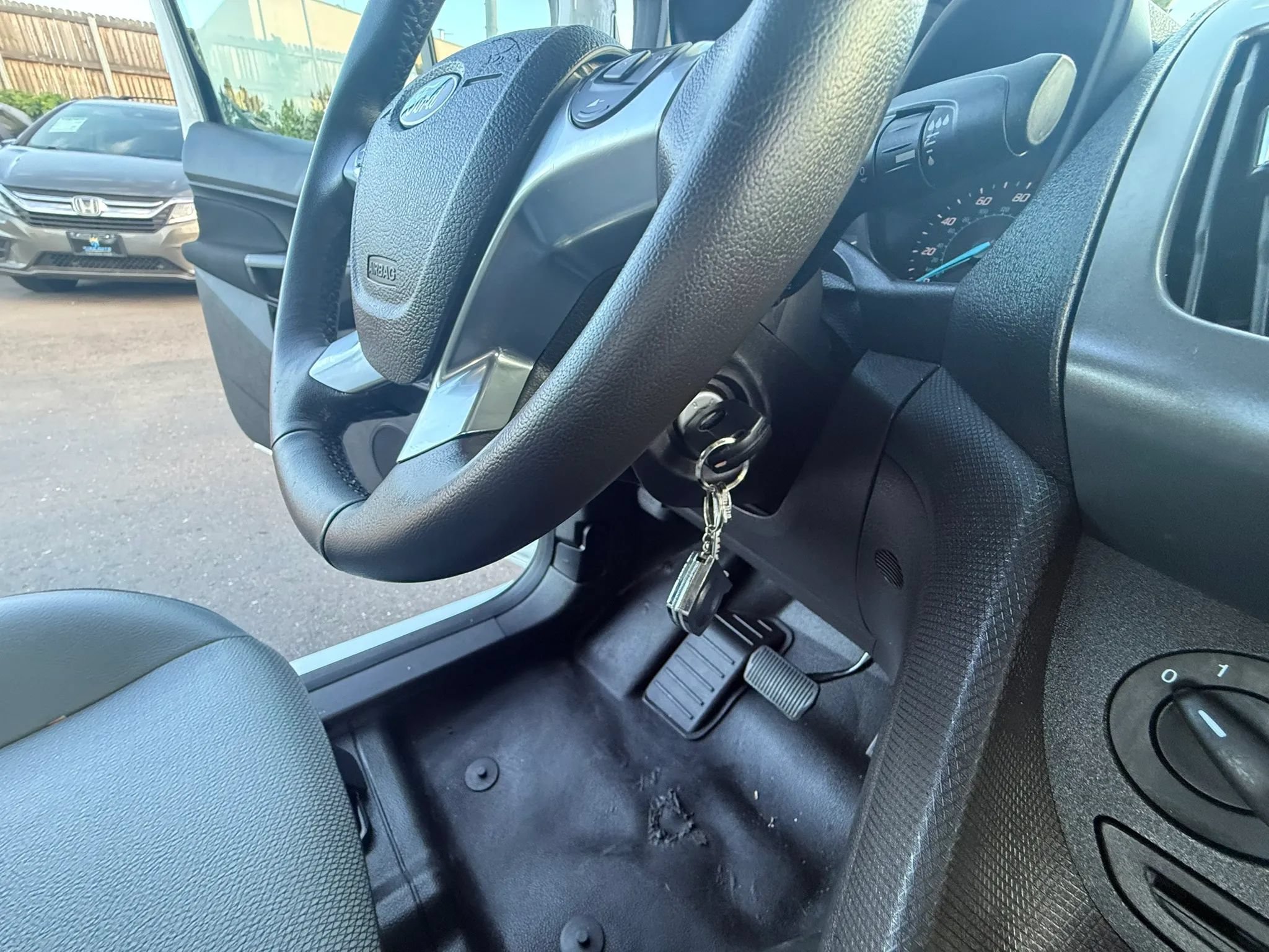 Used 2018 Ford Transit Connect XL FWD image 25