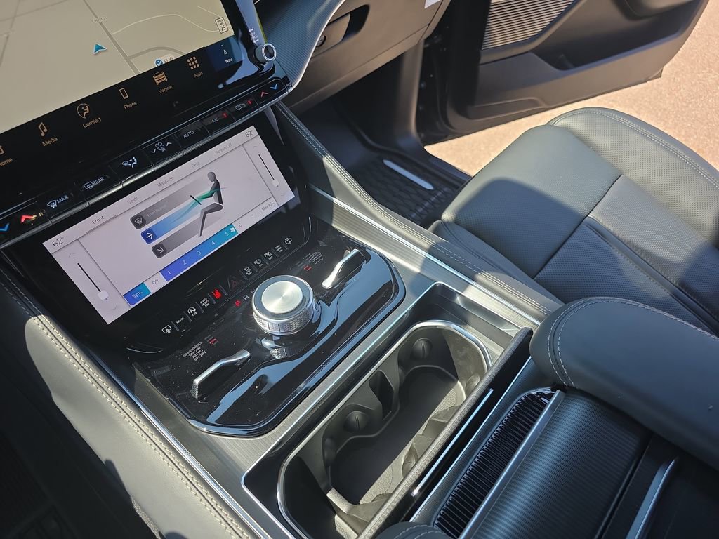 New 2026 Jeep Grand Wagoneer Summit AWD/4WD image 29