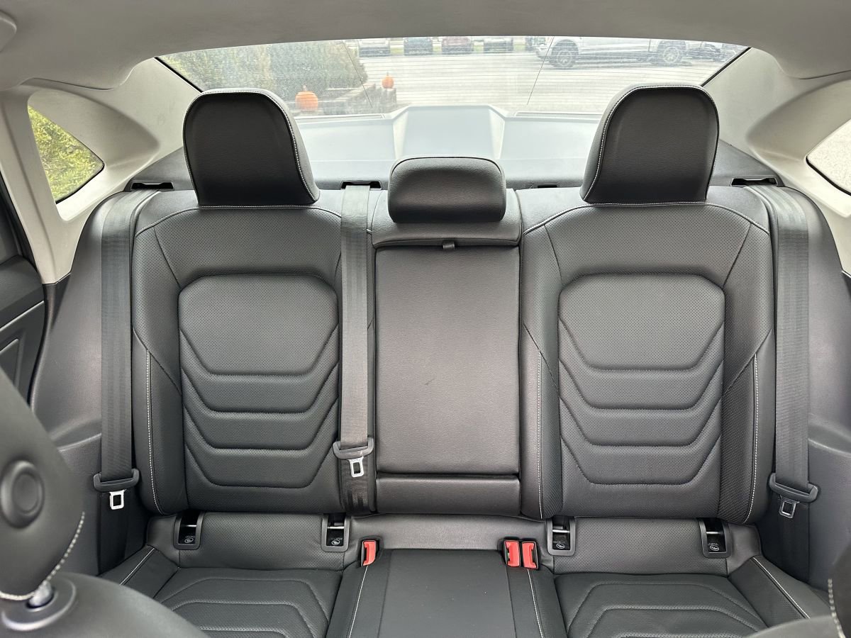 Used 2022 Volkswagen Jetta SEL image 13