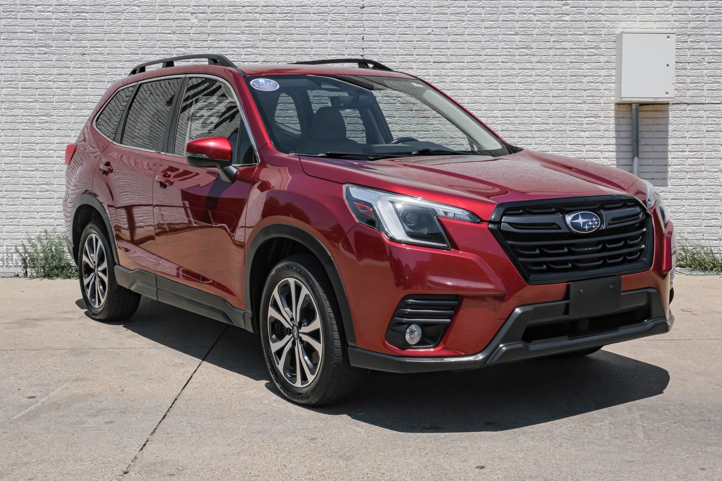 Used 2023 Subaru Forester Limited w/ Popular Package #2 AWD/4WD image 6