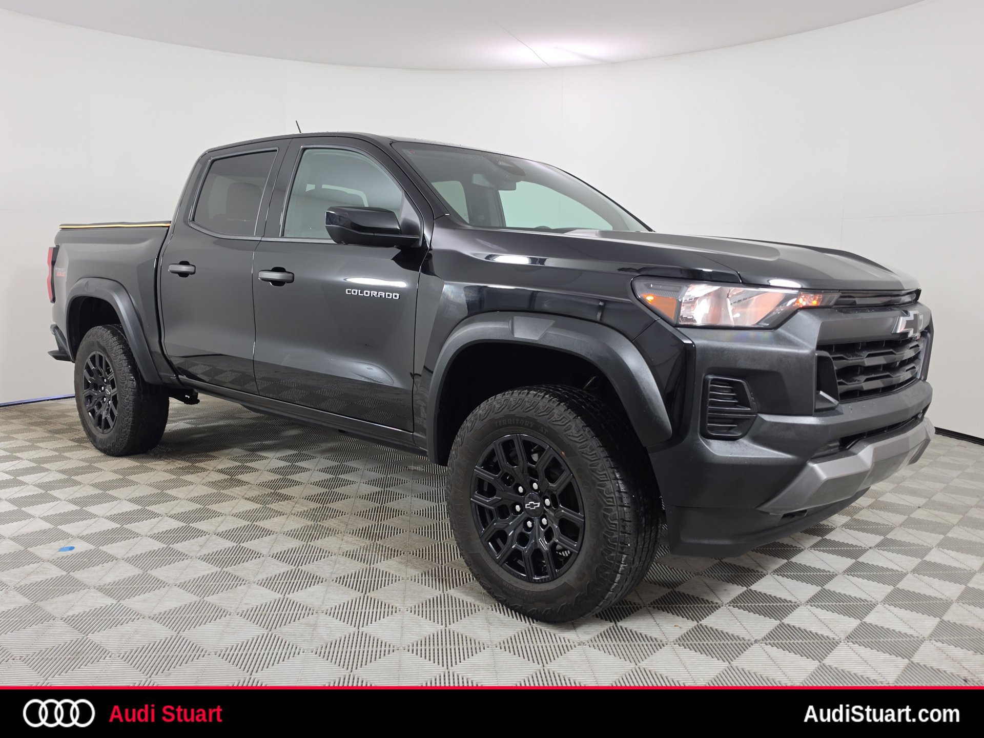 Used 2024 Chevrolet Colorado Trail Boss w/ Technology Package AWD/4WD 360° Tour