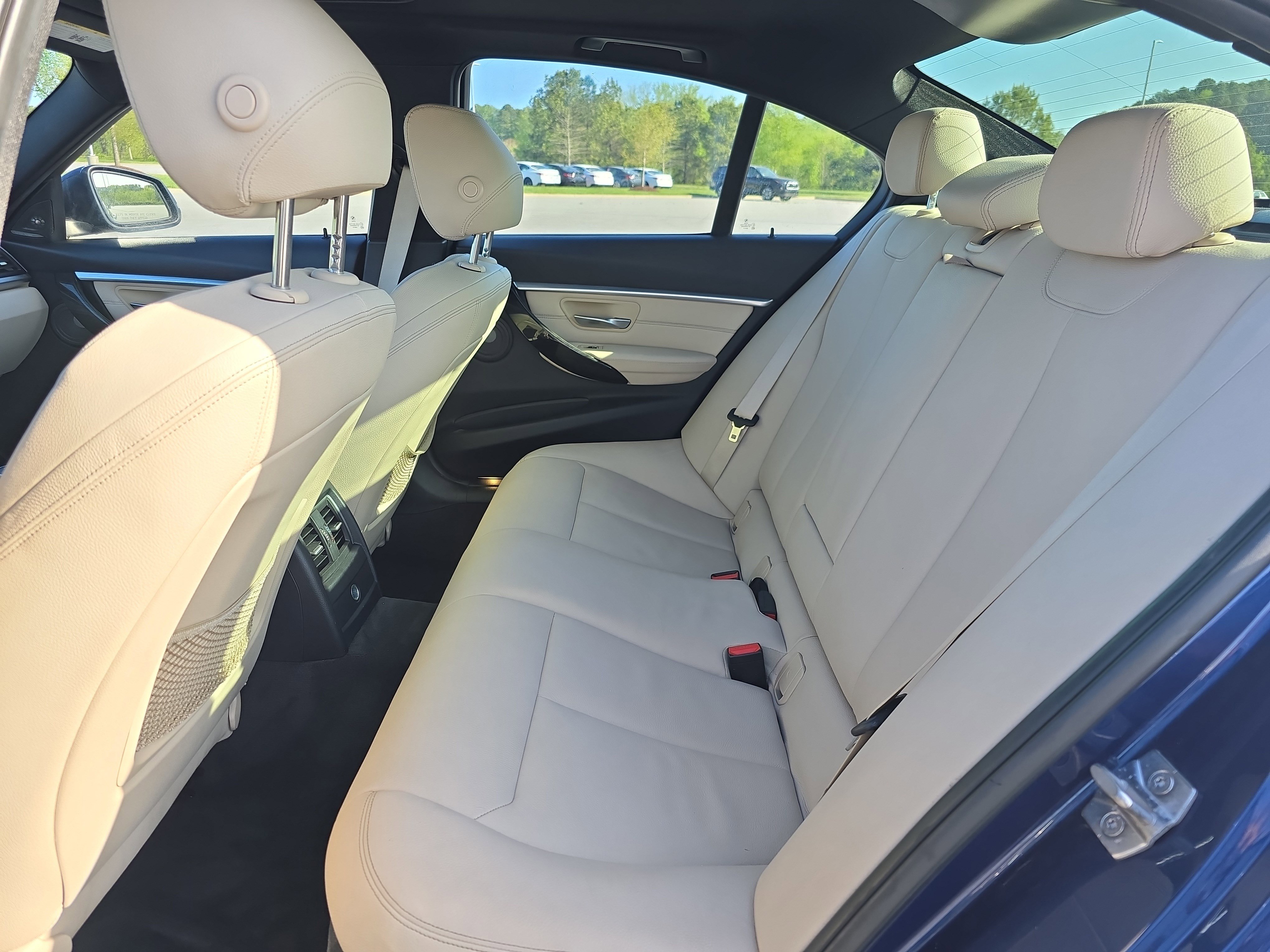 Used 2016 BMW 340i Sedan image 13