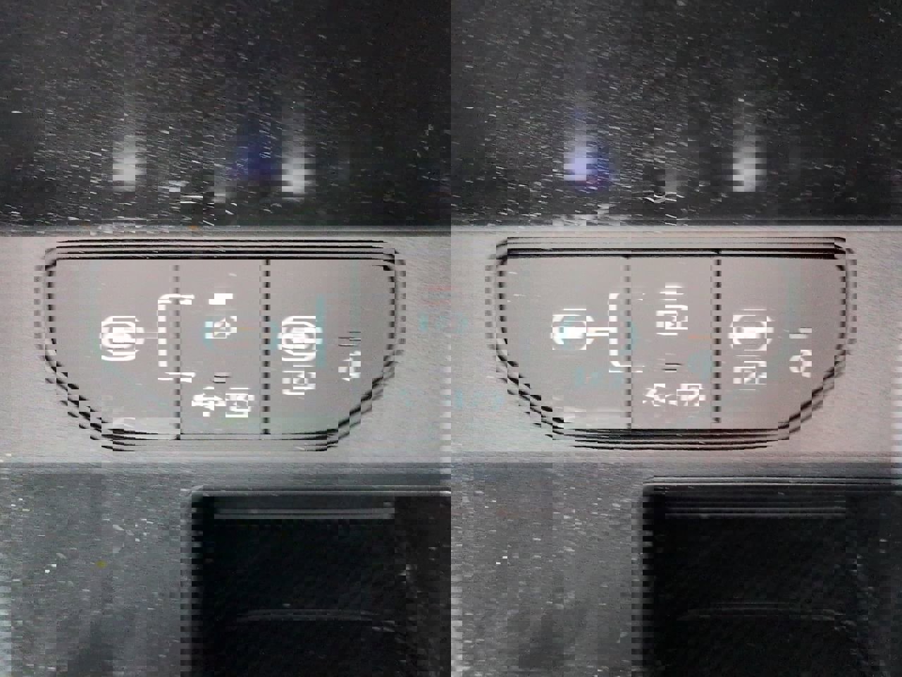 Used 2025 Kia Sorento SX Prestige w/ Olive Brown Leather Package image 24