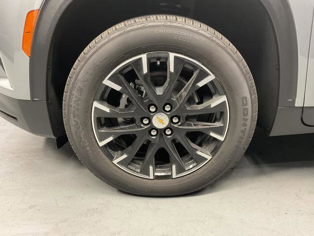 New 2026 Chevrolet Traverse LT w/ Sun and Wheel Package image 7