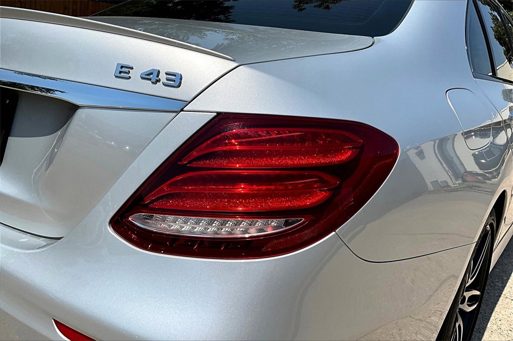 Used 2018 Mercedes-Benz E 43 AMG 4MATIC Sedan image 22