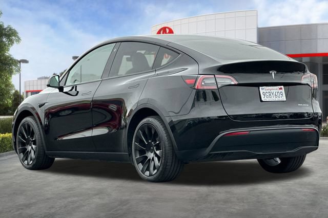 Used 2023 Tesla Model Y Long Range AWD/4WD image 6
