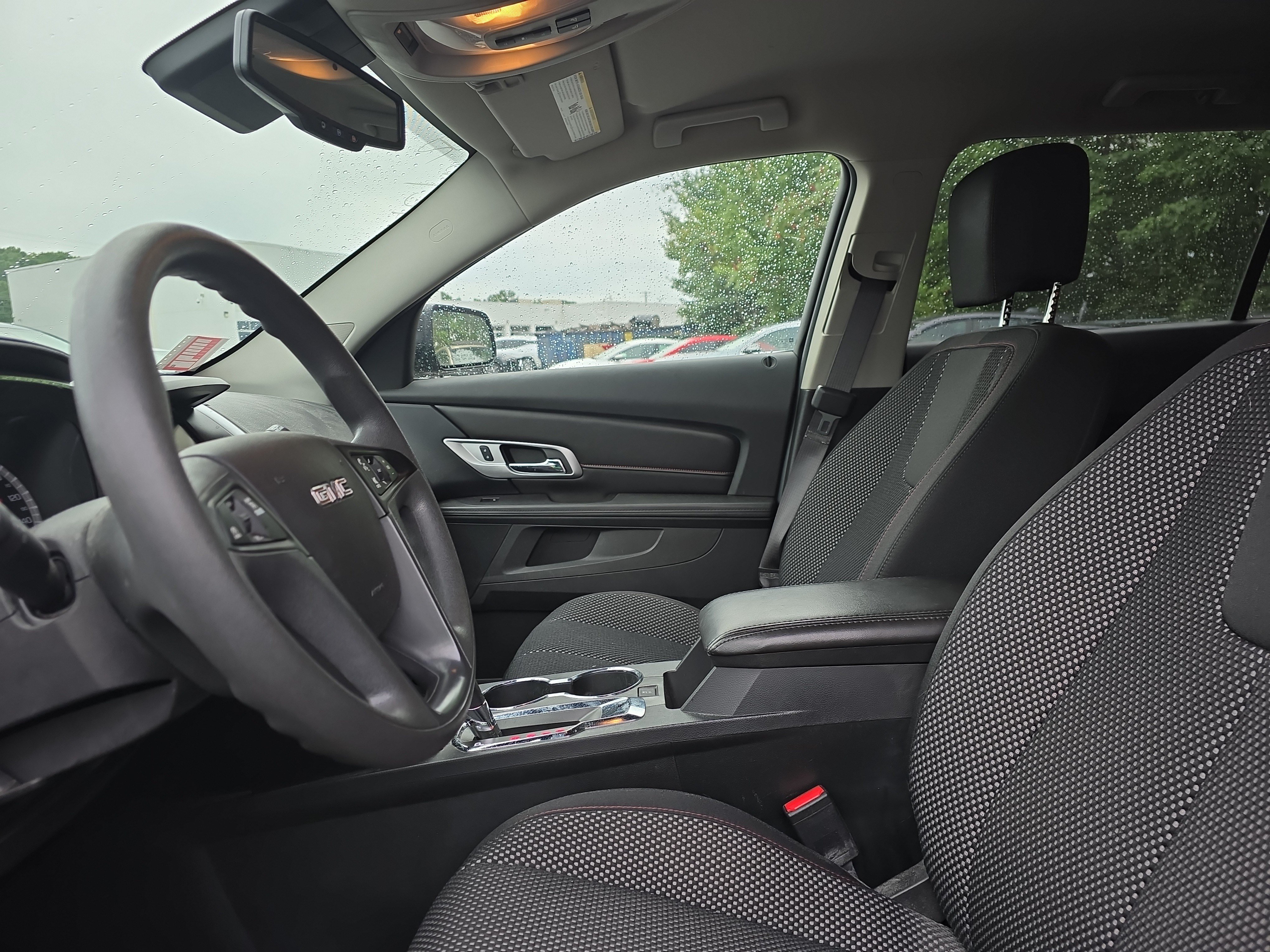 Used 2017 GMC Terrain SLE AWD/4WD image 6