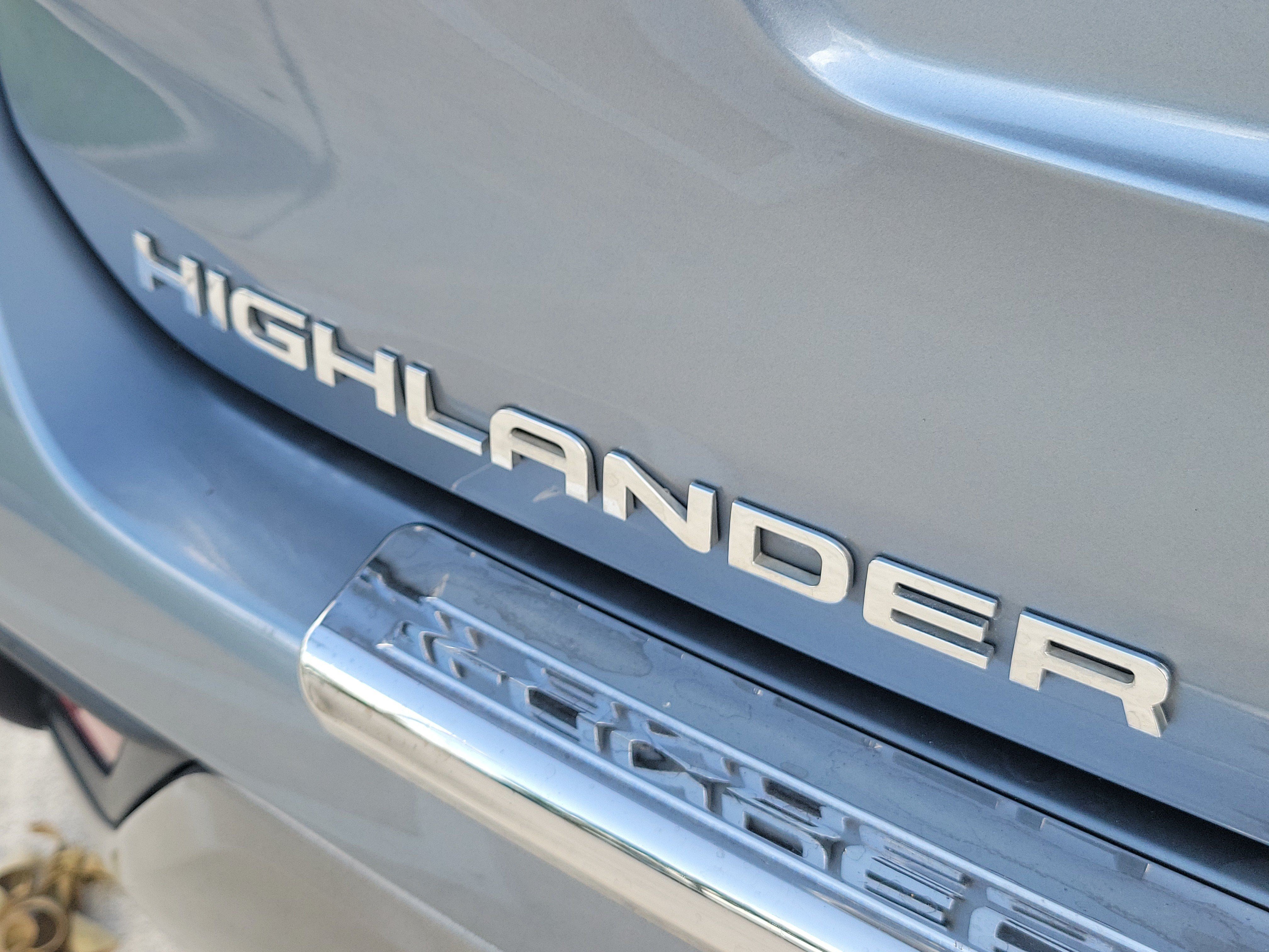 Used 2022 Toyota Highlander Platinum FWD image 10