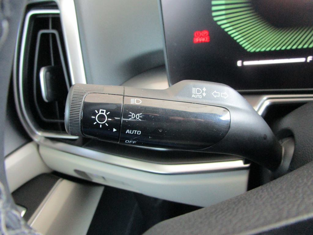 Used 2025 Kia Sorento S w/ Panoramic Sunroof Package FWD image 33