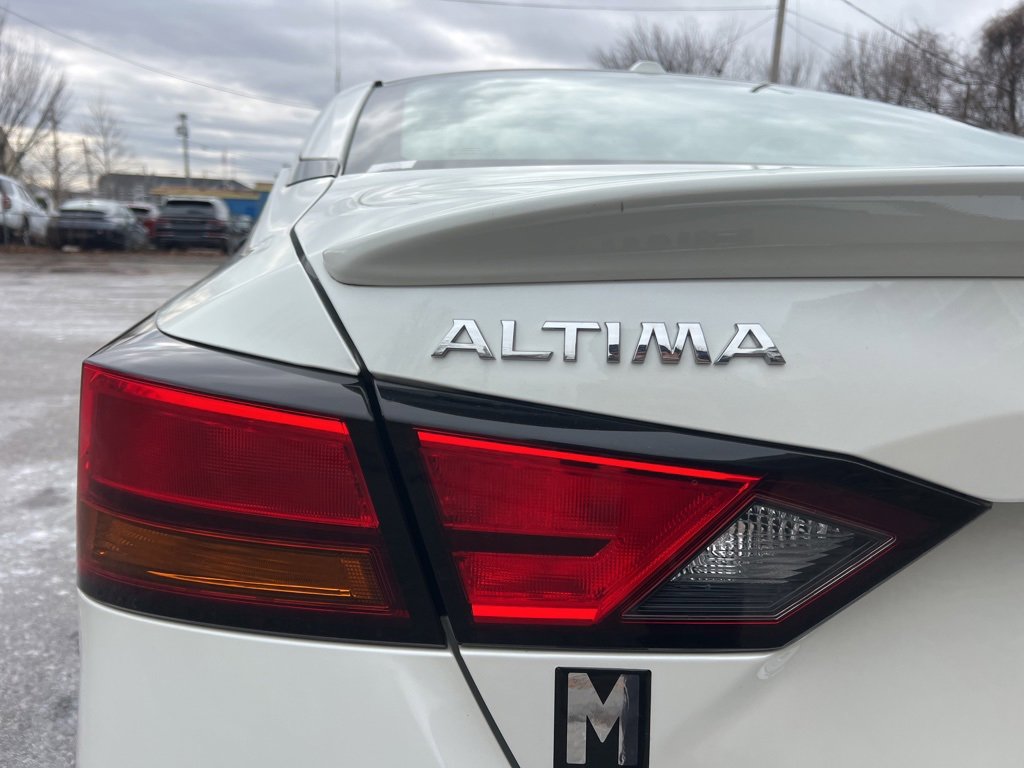 Used 2019 Nissan Altima 2.5 Platinum image 10