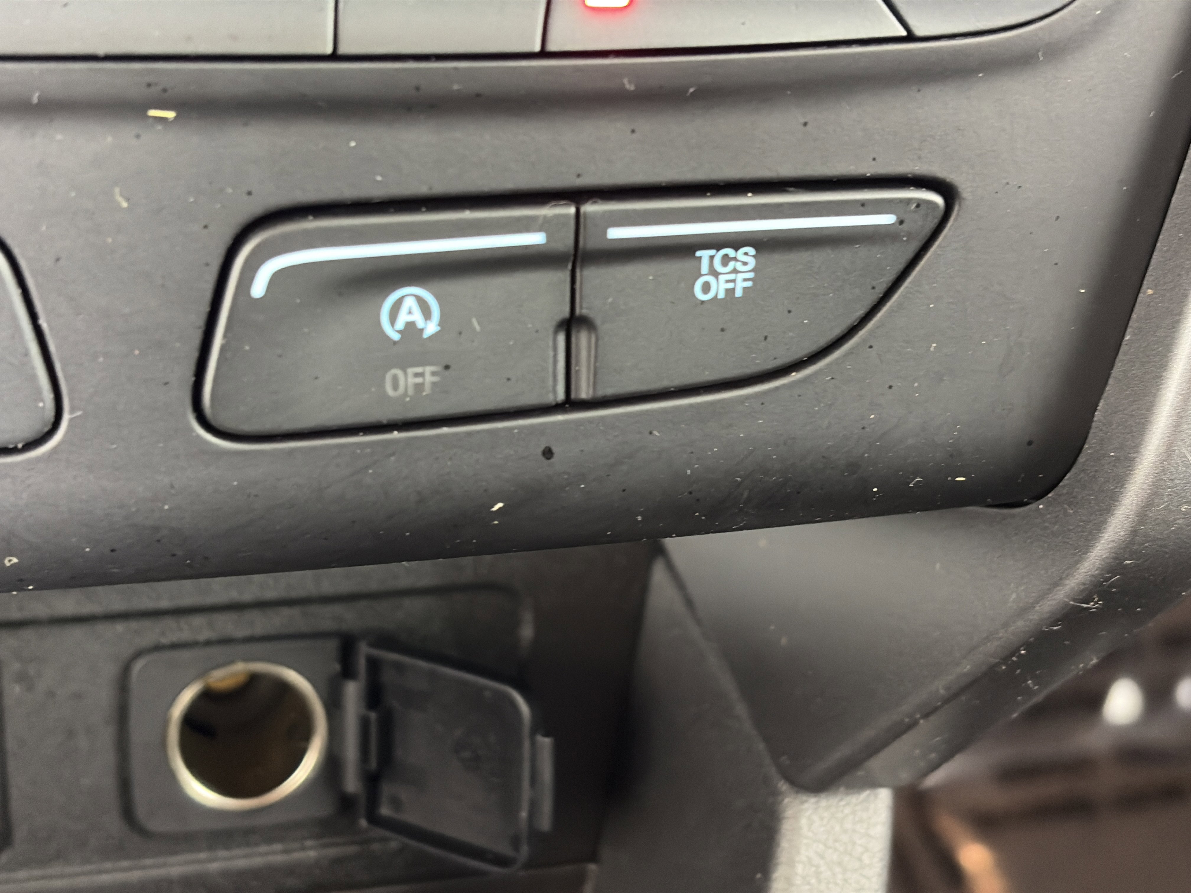 Used 2018 Ford Escape SEL AWD/4WD image 24
