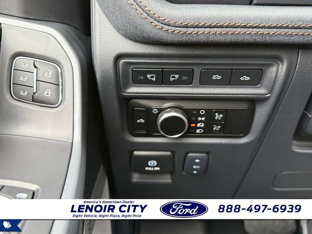 Used 2023 Ford F150 Lightning Lariat w/ Equipment Group 511A High image 19