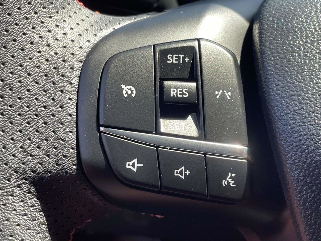 Used 2026 Ford Escape ST-Line FWD image 21