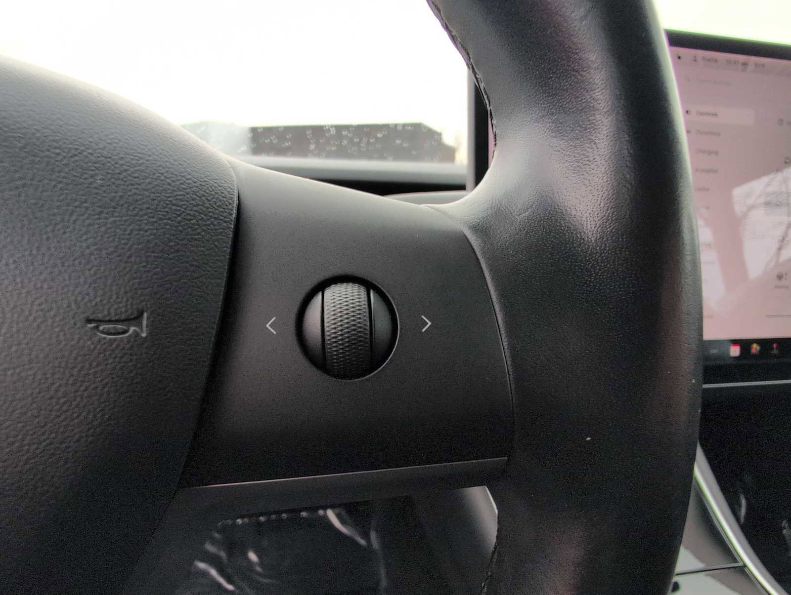 Used 2019 Tesla Model 3 Standard Range Plus image 25