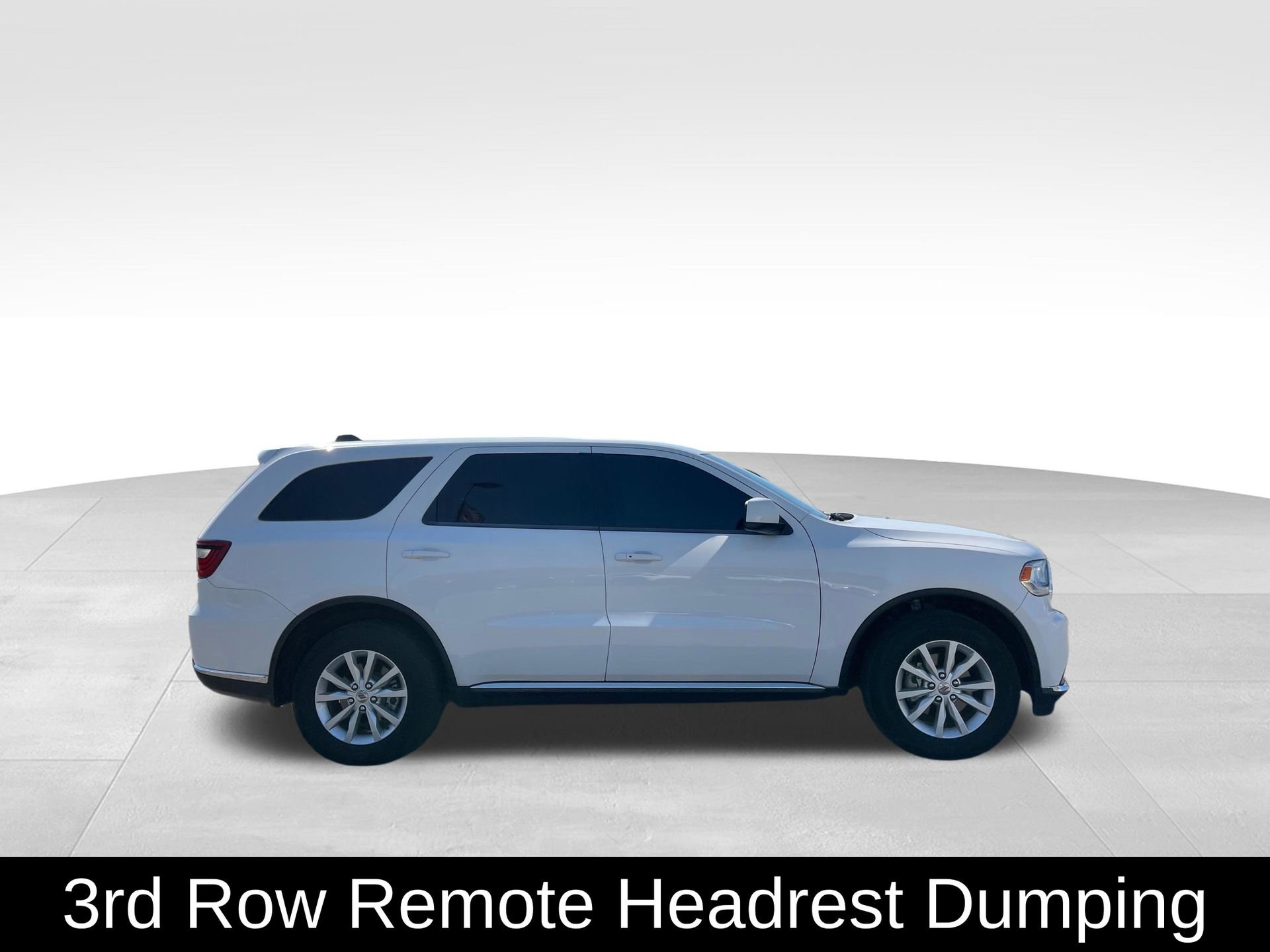 Used 2019 Dodge Durango SXT w/ 3rd Row Seating Group image 4