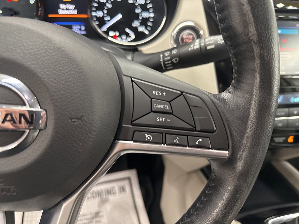 Used 2020 Nissan Rogue Sport SV w/ All-Weather Package AWD/4WD image 28